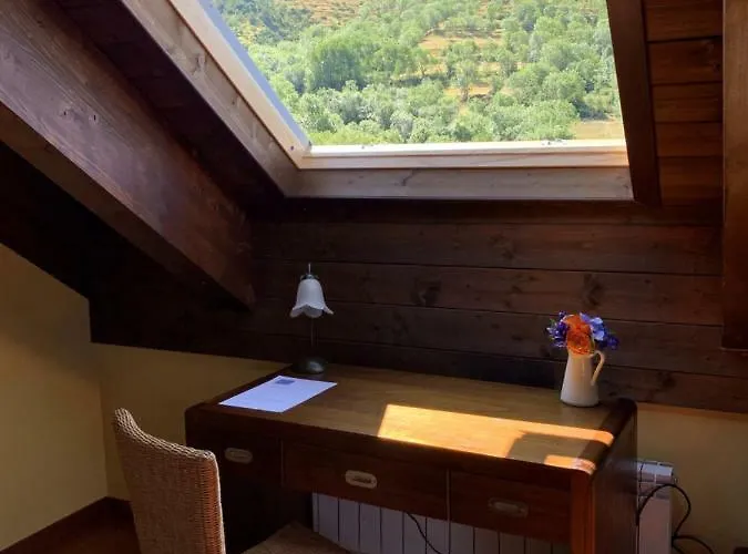 Ca Don Rafel Castanesa